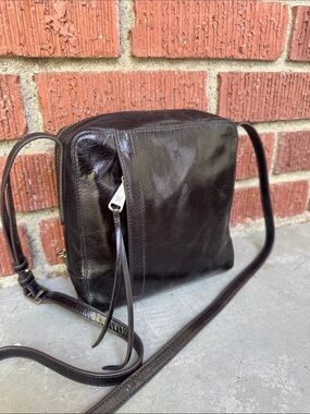 HOBO Zip Around Crossbody